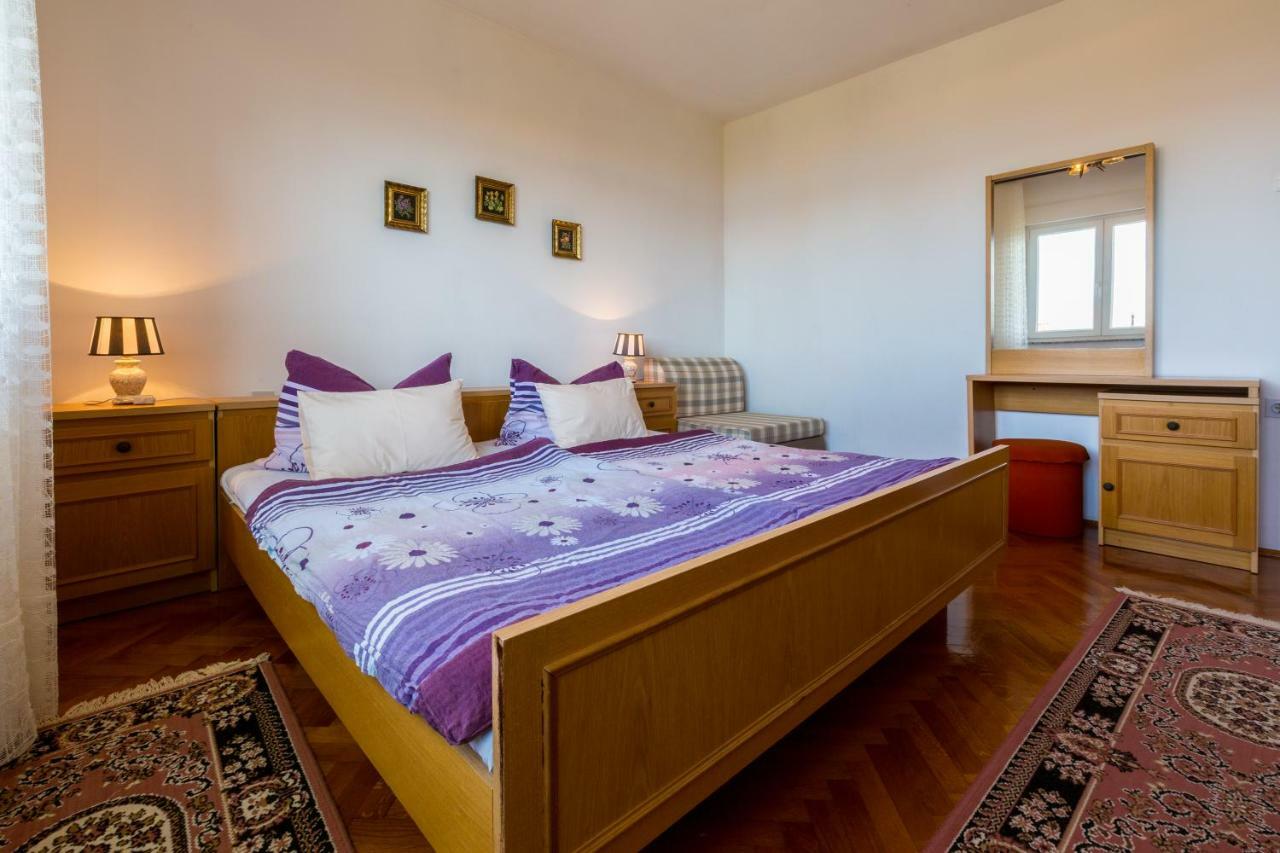 Apartman Nada Dramalj Exteriör bild